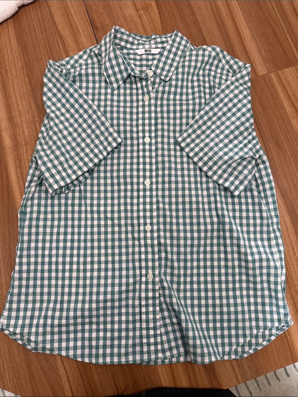 Uniqlo Green and White Gingham Button-Down Shirt
